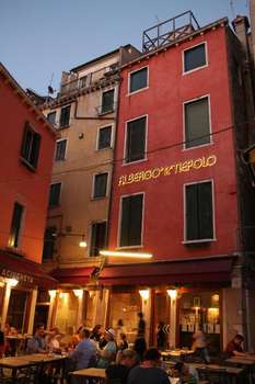 www.hoteltiepolo.com