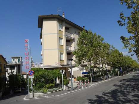 www.hotelsaturno.it