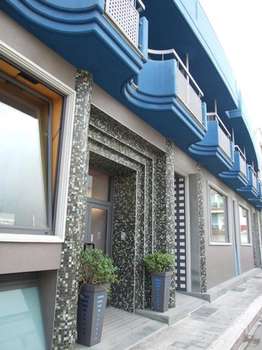 www.hotelaironetrinitapoli.it