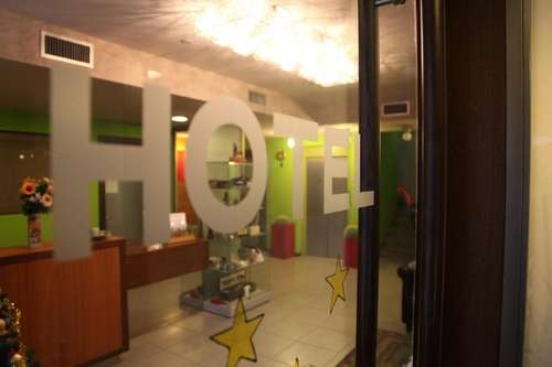 www.ilborghettohotel.com