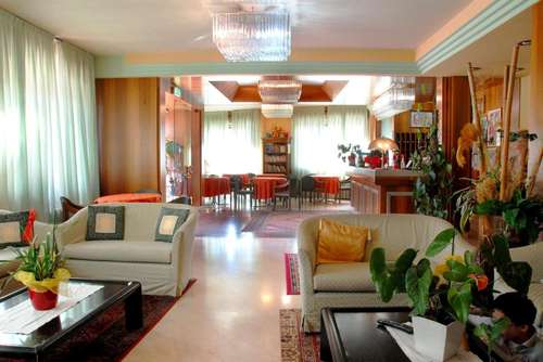 www.hotelrigoletto.it