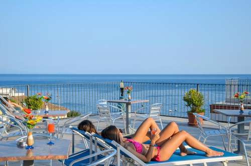 www.rivierahotels.it