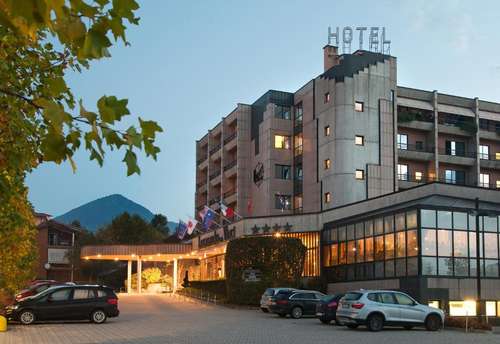 www.hotelleonardodavinci.com