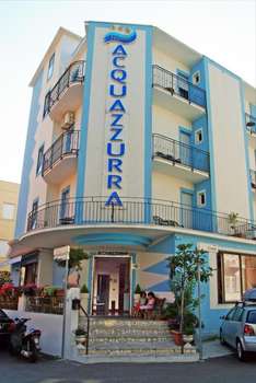 www.hotelacquazzurra.it