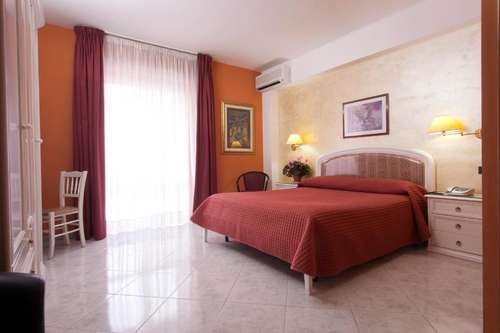 www.hotelsanmarcorionero.it