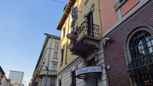www.hotel2000milano.com