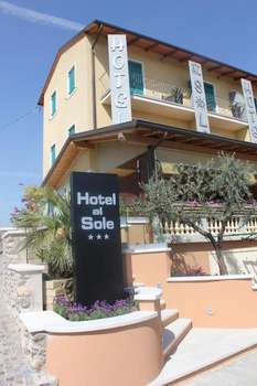 www.hotelalsoleverona.com