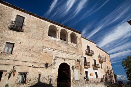 www.castellodialtomonte.it