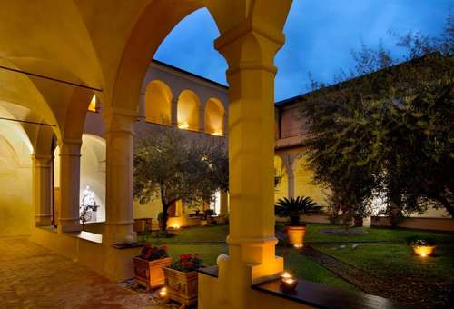 www.abbadiasangiorgio.com