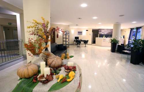 www.hotelportosanrocco.it