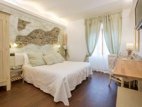 www.hotelmarina5terre.com
