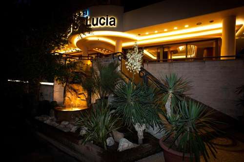 www.hotelsantalucia.org