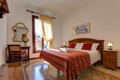 www.hotelsansamuele.com