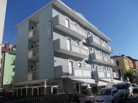 www.odeonhotelrimini.com