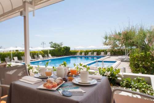 www.imperialpalacejesolo.com