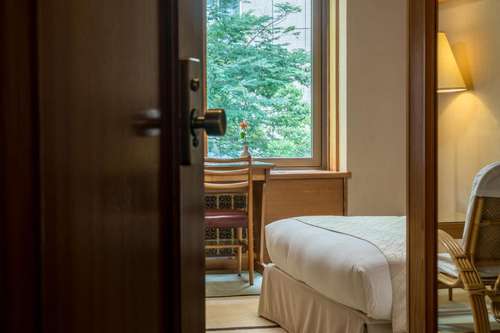 www.yamanoue-hotel.co.jp