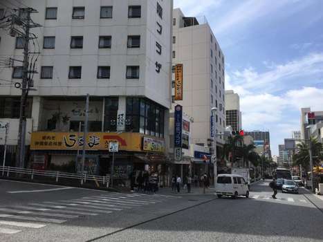 www.kokusai-plaza.jp