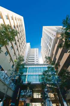www.hotel-tenjinplace.com