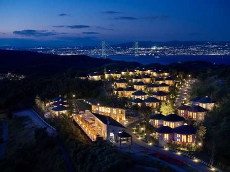 www.awaji-grandchariot.com
