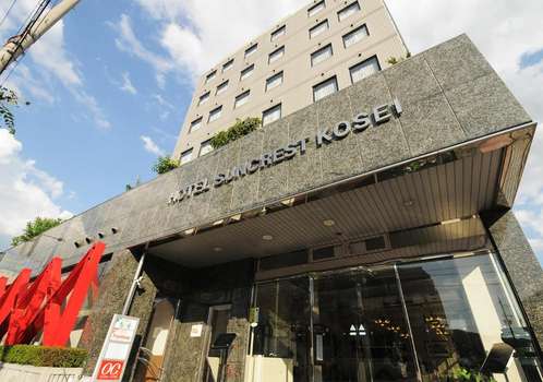 www.hotel-suncrest.com