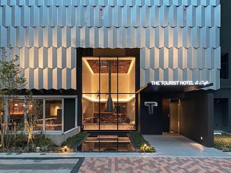 www.tourist-hotel.com