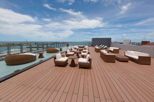 www.hotelthird.com