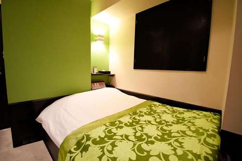 www.hotel-amethyst.com