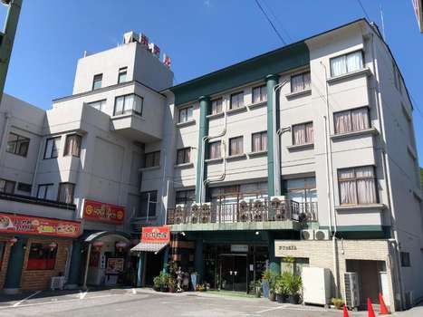 www.gardenhotel-yamato.jp