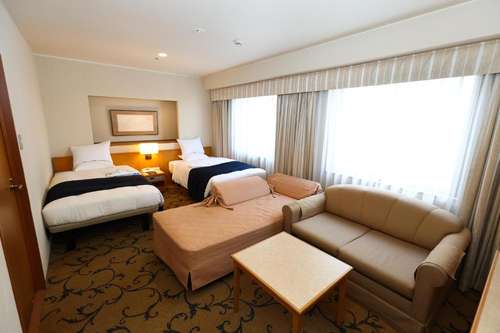 www.hotel-rosegarden.jp