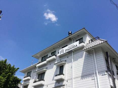 www.hotelpagoda.jp