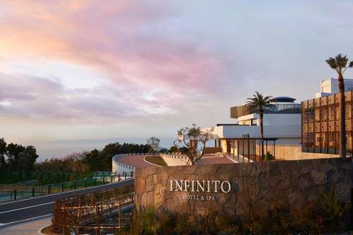 www.hotel-infinito.co.jp