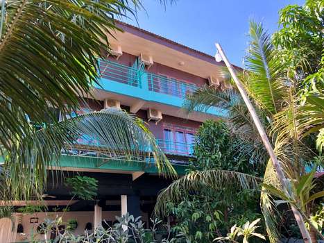www.riverdolphinhotel.com