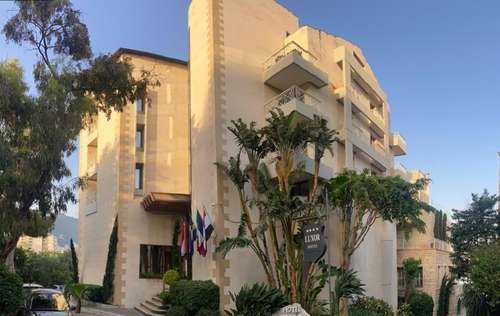www.luxorhotellb.com