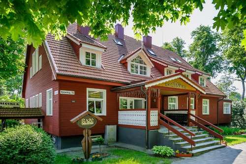www.hotelraze.lt