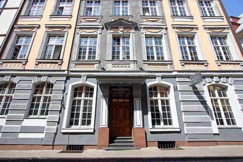 www.hotelkristofs.com