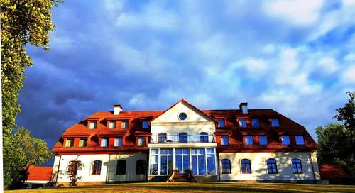 www.kalnmuizaspils.lv