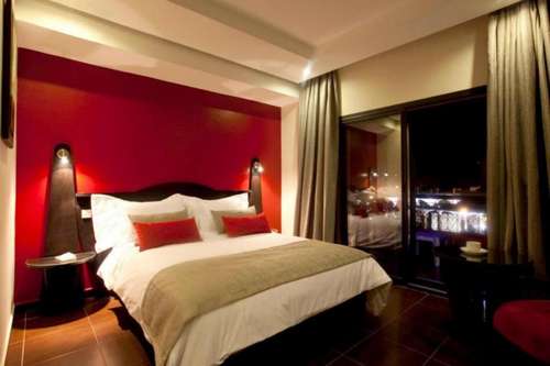 www.redhotelmarrakech.com