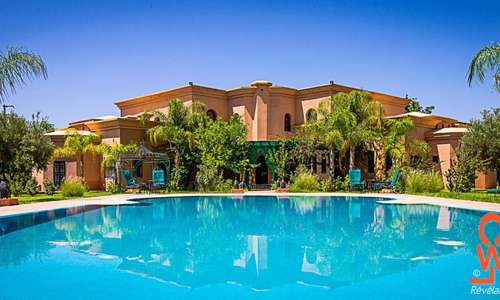www.laspalmerasmarrakech.com