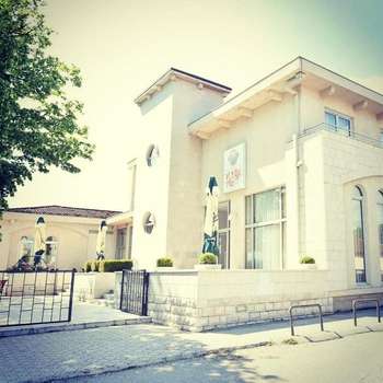 www.hotelvukovmost.com