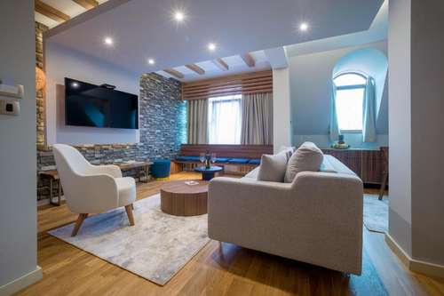 www.skihotelzabljak.com