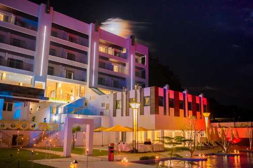 www.baobab-tree-hotel.mg
