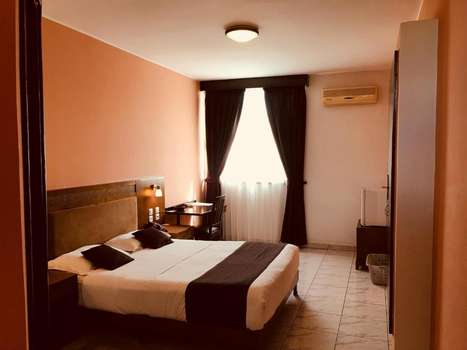 www.motelanosy.com