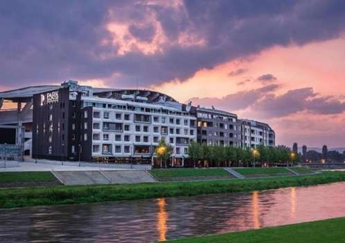 www.nextdoorpark.mk