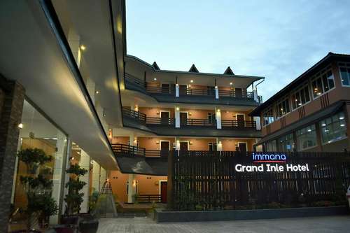 www.immanahotels.com
