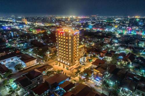 www.ritzgrandmyanmar.com