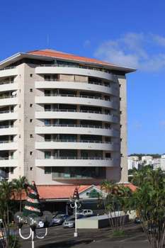 www.hotel-lagalleria.com