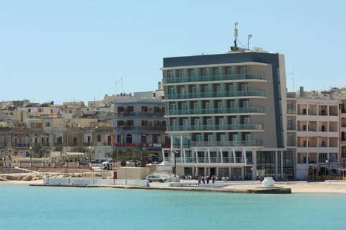 www.watersedgemalta.com