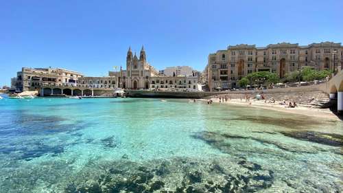www.stjuliansbayhotelmalta.com