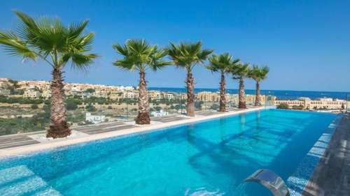 www.hugoshotels.com