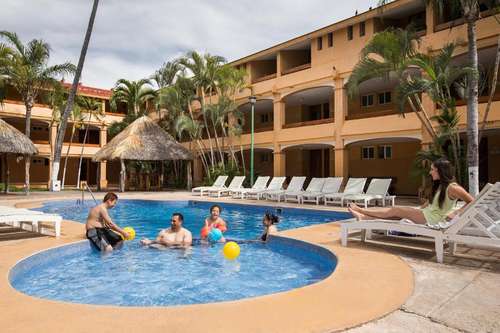 www.hotelmargaritasmazatlan.com